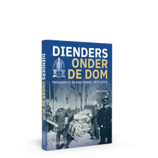 Cover Dienders onder de dom
